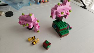 LEGO Minecraft Giardino di Ciliegi in Fiore