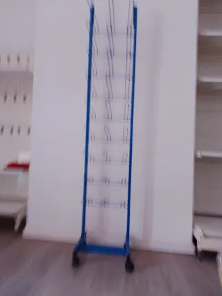 Estante zapatero metálico azul