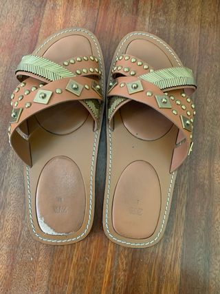 Sandalias Zara piel Marrón y Dorado Talla 37