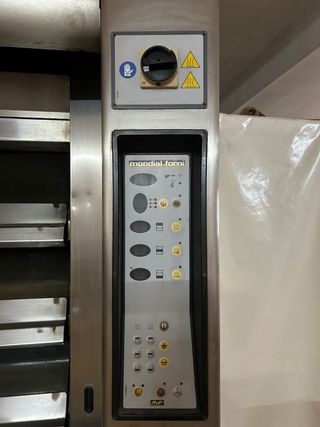 Horno de pan Mondial Forni