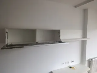 Mueble de salón modular blanco y negro