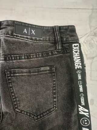 Vaqueros Armani Exchange