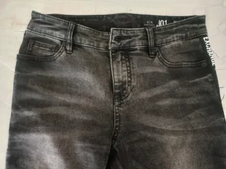 Vaqueros Armani Exchange