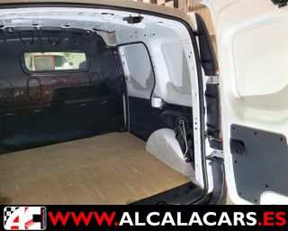 7516-KYF FURGON Renault Kangoo