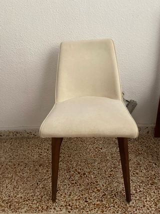 Silla de comedor tapizada beige