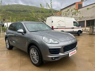 Porsche Cayenne 2016