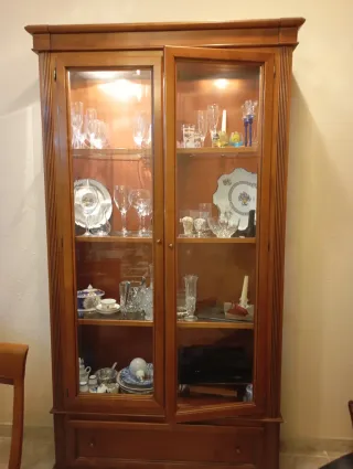Vitrina Grande Madera Cerezo Maciza