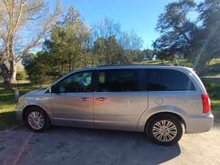 LANCIA Voyager 2.8 CRD GOLD 2013
