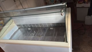 Nevera de helados comercial