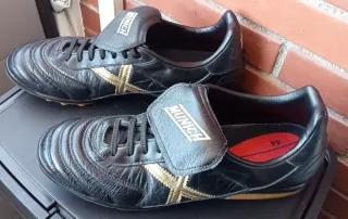 Zapatillas Fútbol Munich Negras  44