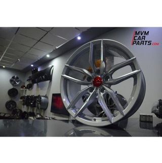 Juego de 4 Llantas 18 Arceo Madrid Silver ARV5