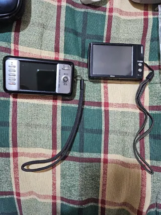 Lote 2 Cámaras Digitales Kodak y Nikon