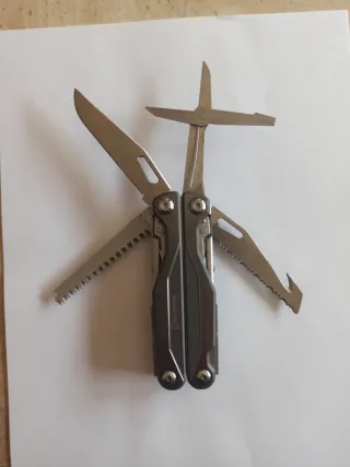 Multiherramienta Daicamping DL7 tipo Leatherman