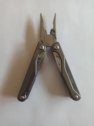 Multiherramienta Daicamping DL7 tipo Leatherman