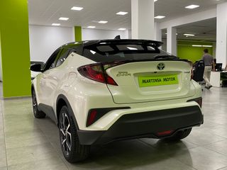 Toyota C-HR Advance 1.8 125He-CVT HEV Espectacular