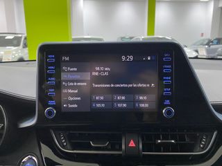 Toyota C-HR Advance 1.8 125He-CVT HEV Espectacular
