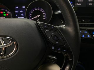 Toyota C-HR Advance 1.8 125He-CVT HEV Espectacular