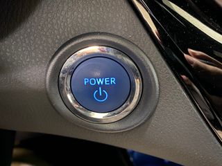 Toyota C-HR Advance 1.8 125He-CVT HEV Espectacular