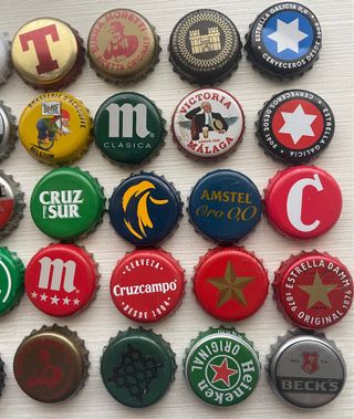 Lote de chapas de cerveza variadas