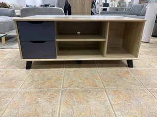 Mueble TV madera negro y marrón