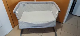 Minicuna de bebé. Chicco