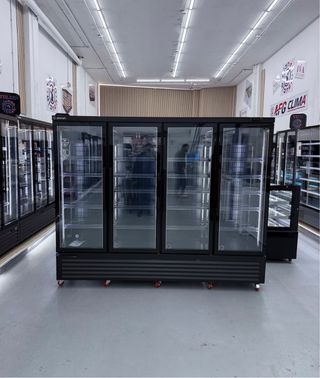 CONGELADORES VERTICALES AFANEH DE 1,2,3,4 PUERTAS