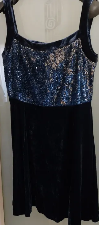Abito elegante blu con paillettes