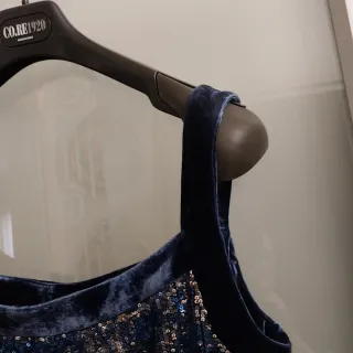 Abito elegante blu con paillettes