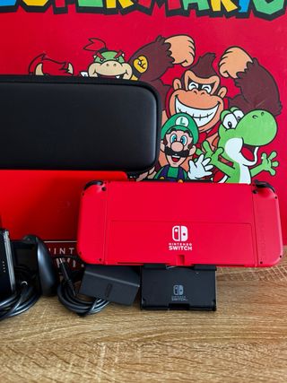 Nintendo Switch OLED MARIO COMO NUEVA + accesorios