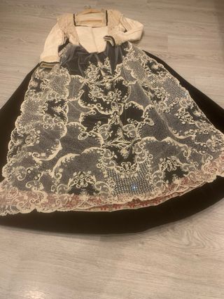 Traje Huertana Negro Terciopelo TS