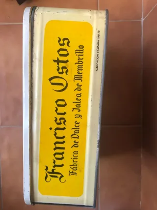 Antigua caja dulce de membrillo 1969/70