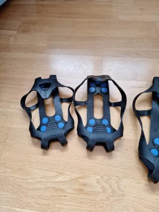 Set di ramponi per ghiaccio