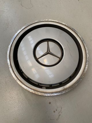 TAPACUBOS MERCEDES BENZ W124 W201 W126 190 E220