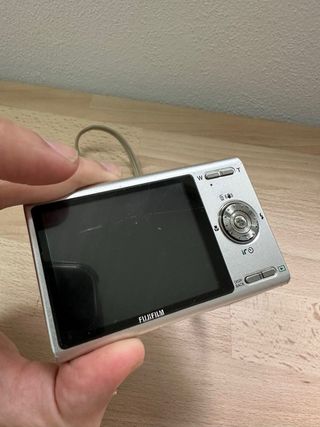 Câmara Fujifilm Finepix Z100 FD