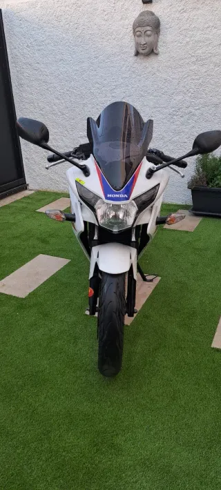 Honda CBR125R