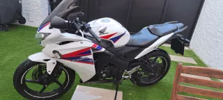 Honda CBR125R