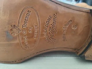 Scarpe eleganti uomo nuove