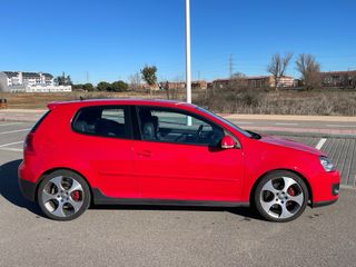 Volkswagen Golf 2005