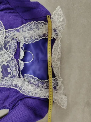 Corpiño Fallera Morado con peinador blanco roto