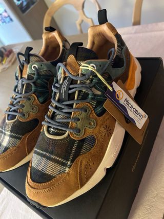 Flower Mountain Yamano 3 Scarpe Marroni Multicolor