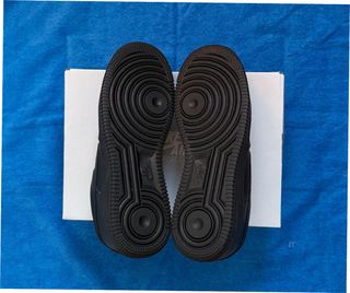 Nike Air Force 1 Low '07 Negras Talla 39