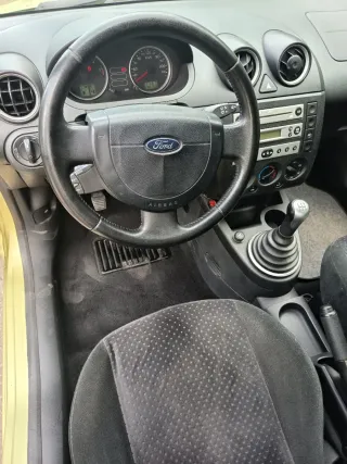 Ford Fiesta 2005