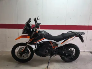 KTM 890 Adventure R Naranja/Blanca