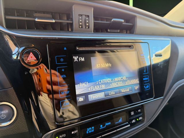 Toyota Auris 140H Hybrid Active (Business Plus) 100 kW (136 CV)