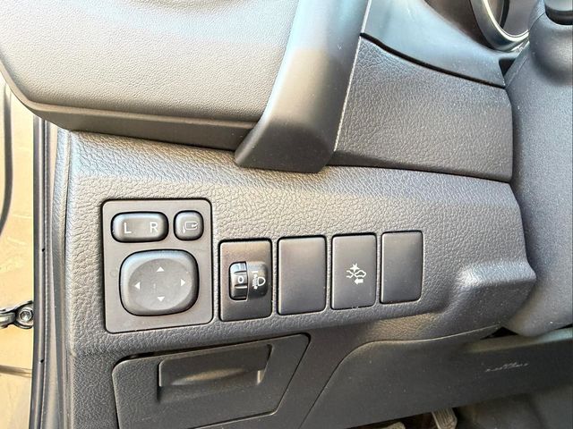 Toyota Auris 140H Hybrid Active (Business Plus) 100 kW (136 CV)