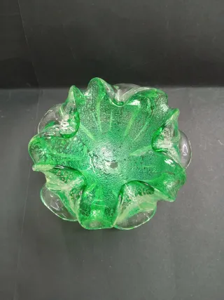 Cenicero vintage in cristallo di Murano verde Medusa