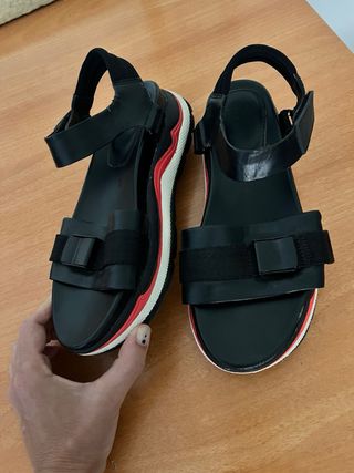 Sandalias Zara Plataforma Negra Roja