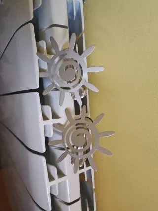 Cortinas marrones con flores