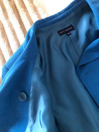 Traje Adolfo Domínguez lino chaqueta y pantalón