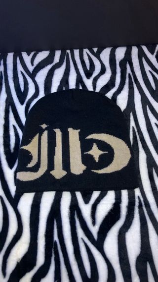 Gorro Beanie Y2K Negro Luna Estrella